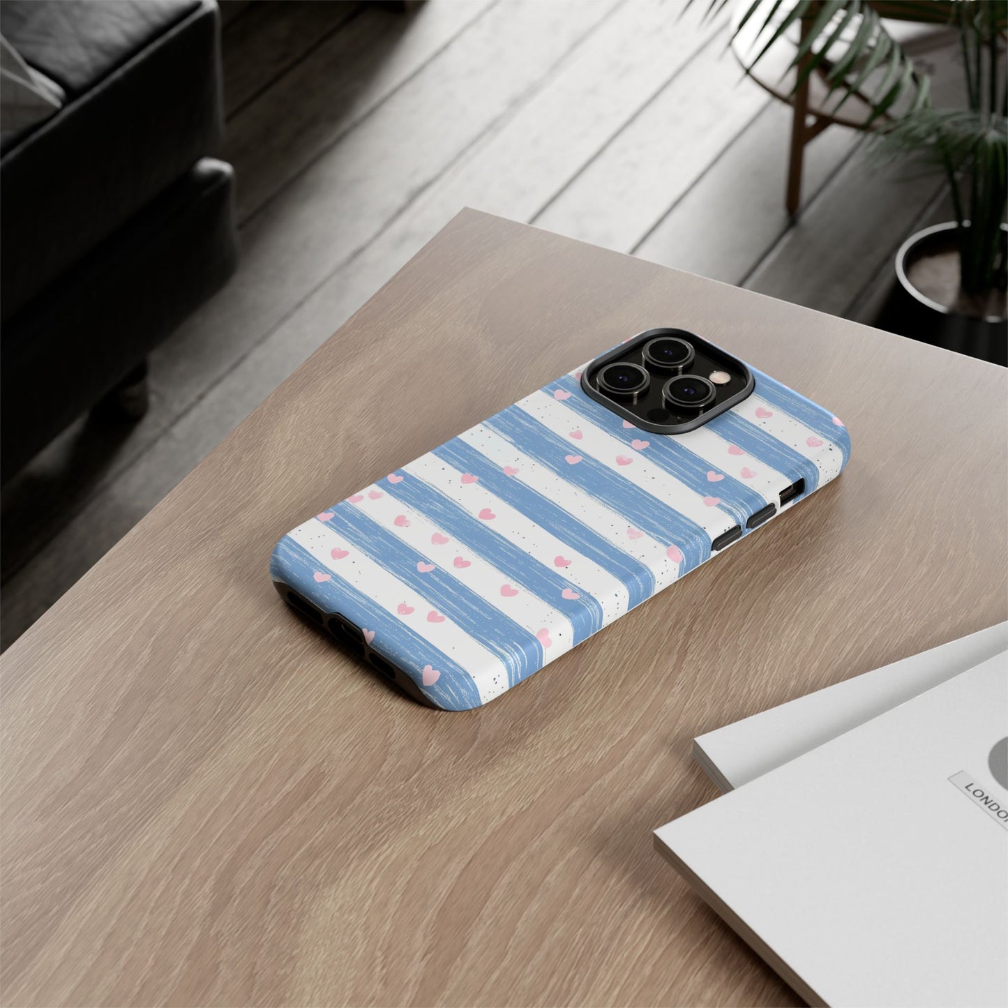 iPhone Case – Blue and White Pattern