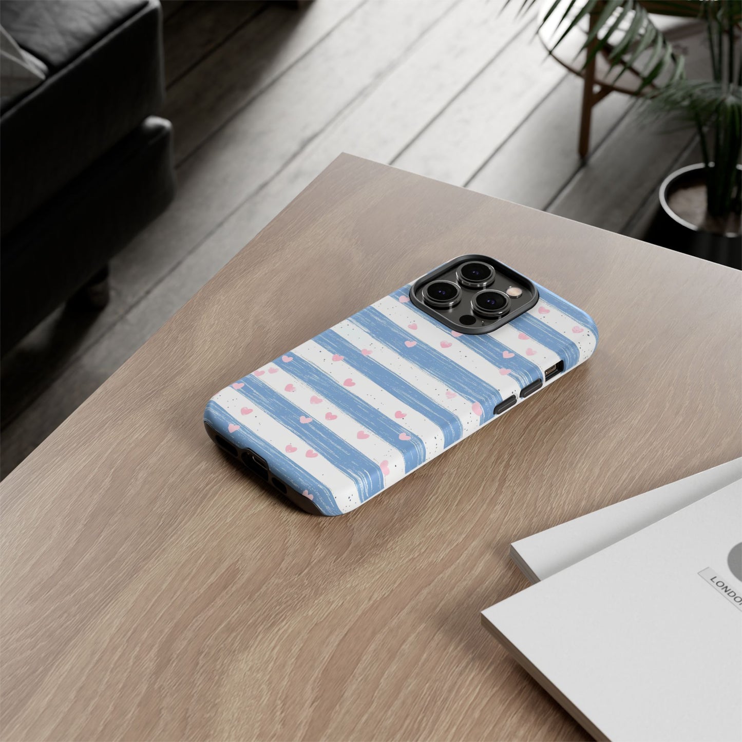 iPhone Case – Blue and White Pattern